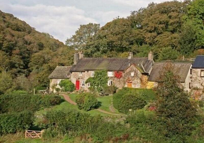 ホテル Tarr Farm Inn