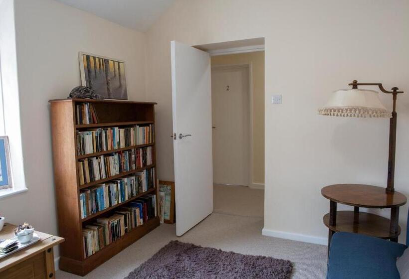 ホテル The Anchor Inn