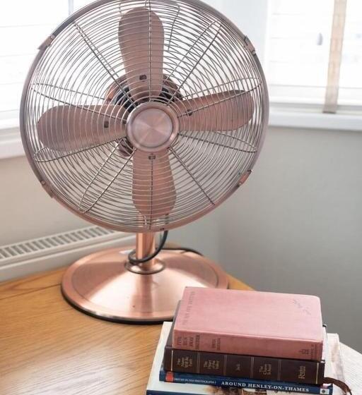 ホテル Baskerville