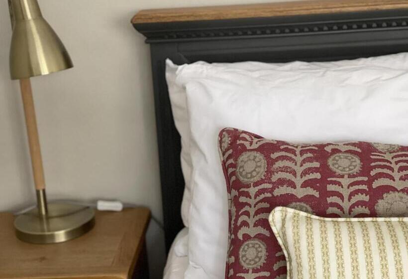 ホテル Baskerville