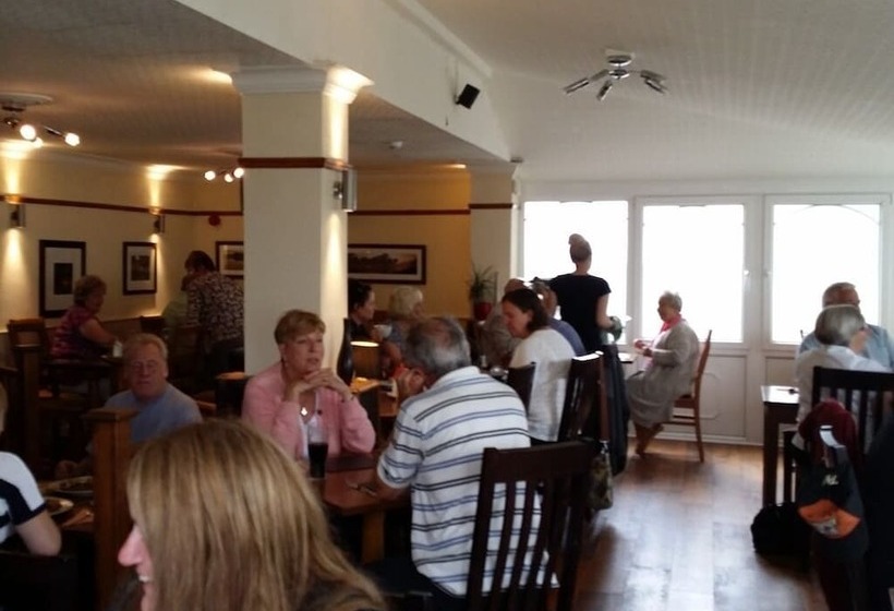 בית מלון כפרי The Begelly Arms