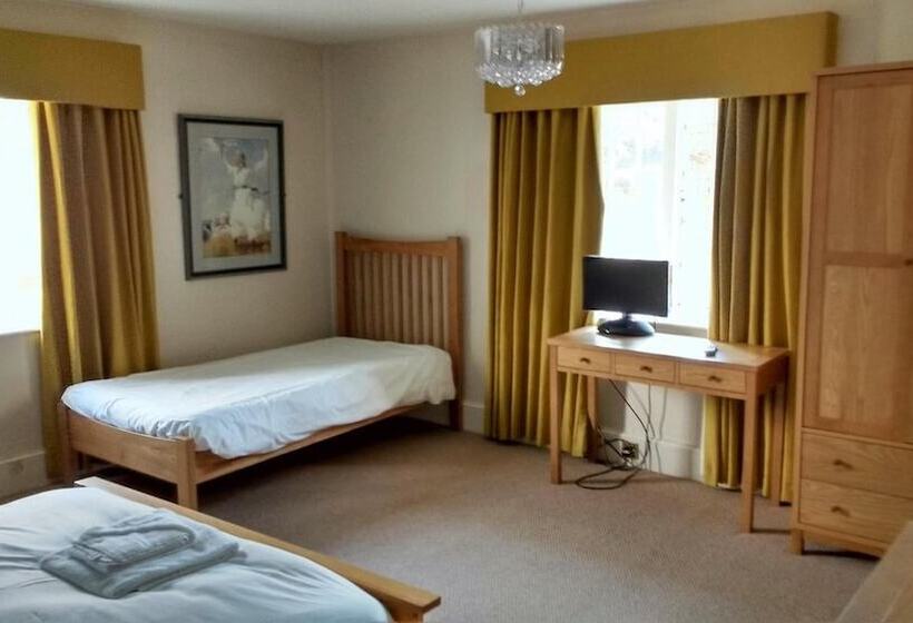 فندق The Bell House