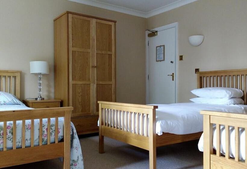 فندق The Bell House