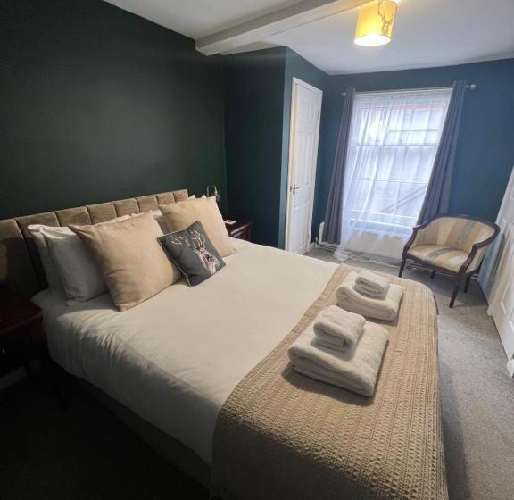 فندق The Bell Inn, Rickinghall