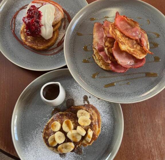 فندق The Bell Inn, Rickinghall