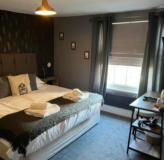 فندق The Bell Inn, Rickinghall