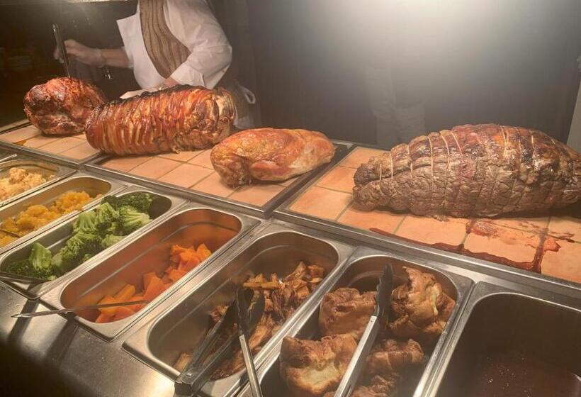 ホテル The Bickford Arms Inn