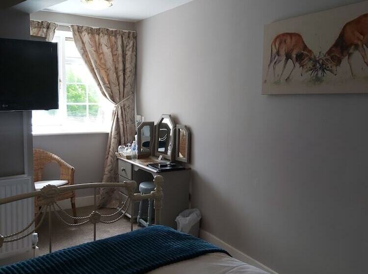 ホテル The Blacksmith S Arms Halland