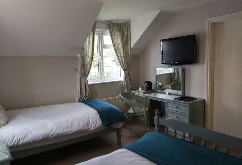 ホテル The Blacksmith S Arms Halland