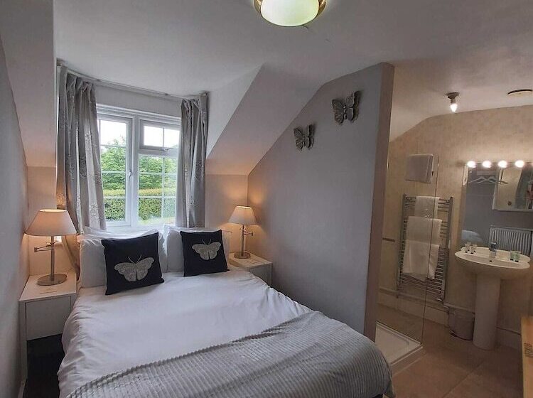 ホテル The Blacksmith S Arms Halland