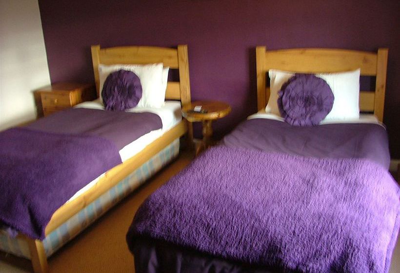 Отель The Boat & Anchor Inn