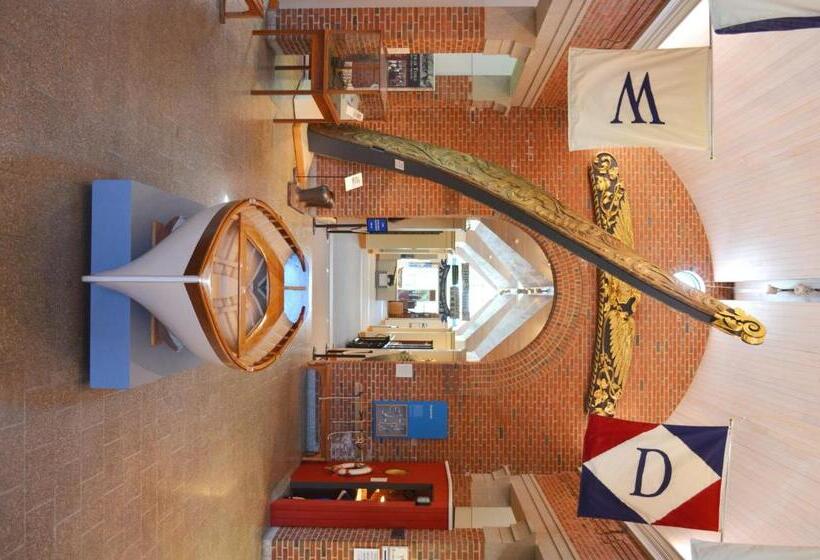 酒店 The Brunswick