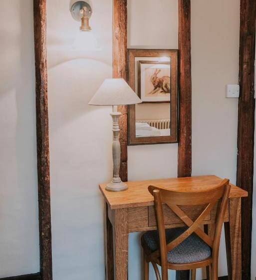 호텔 The Falkland Arms