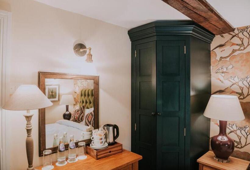 호텔 The Falkland Arms