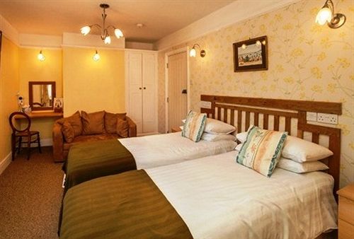 ホテル The George Inn  Blackawton