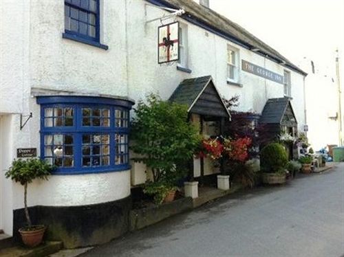 ホテル The George Inn  Blackawton