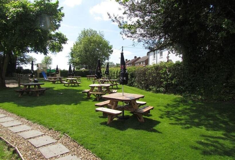 فندق The Greyhound Wigginton