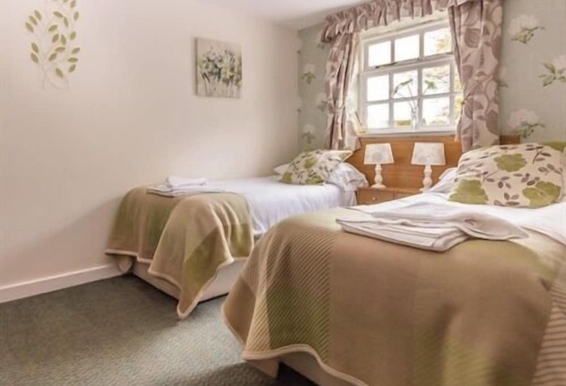 فندق The Greyhound Wigginton