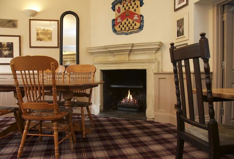 Отель The Grove Arms