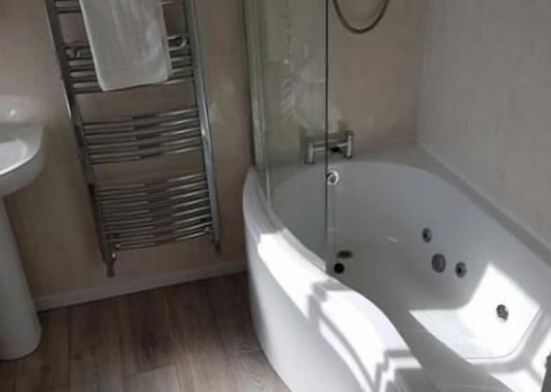 The Moelwyn Hotel & Restaurant