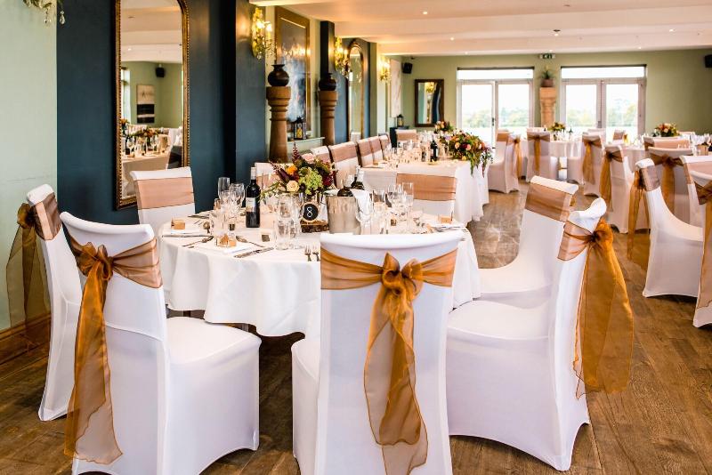 Отель The Old Lodge