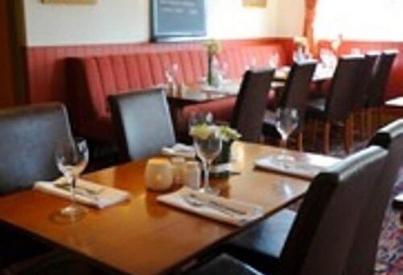 בית מלון כפרי The Potters Arms