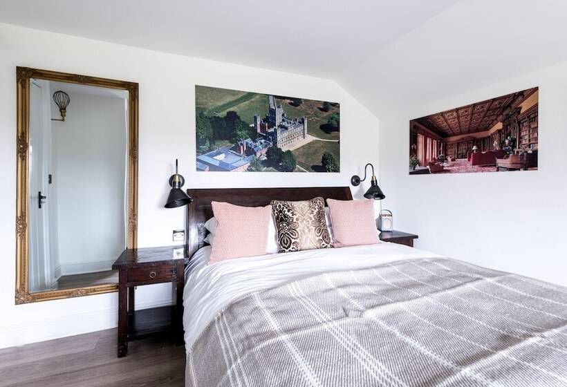 ホテル The Queen S Arms