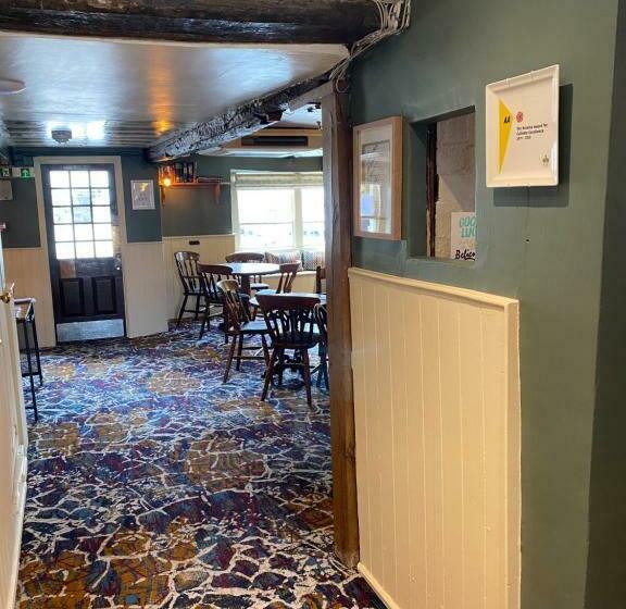 בית מלון כפרי The Red Lion