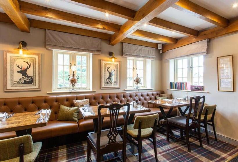 호텔 The Royal Oak