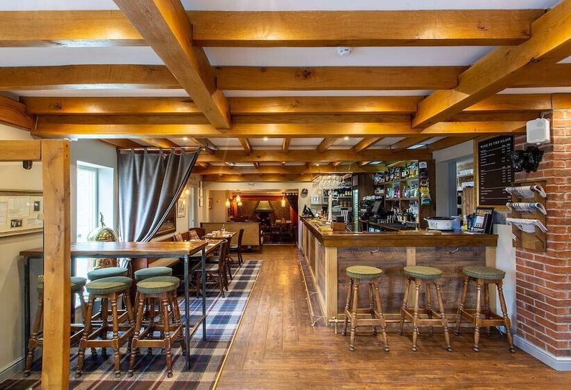 호텔 The Royal Oak