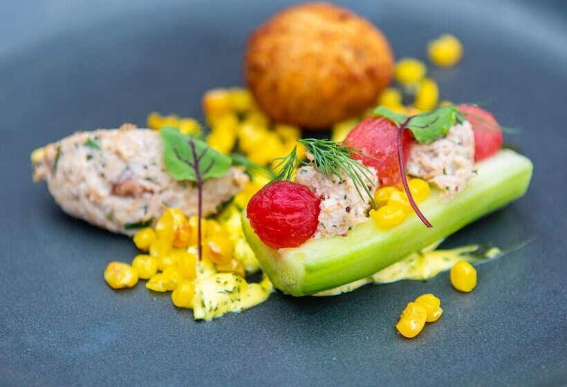 هتل The Royal Oak