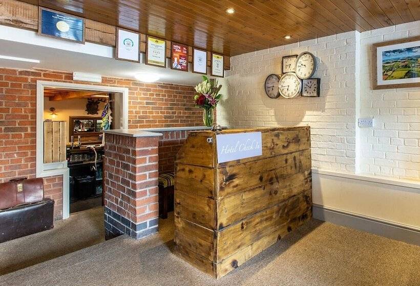 호텔 The Royal Oak