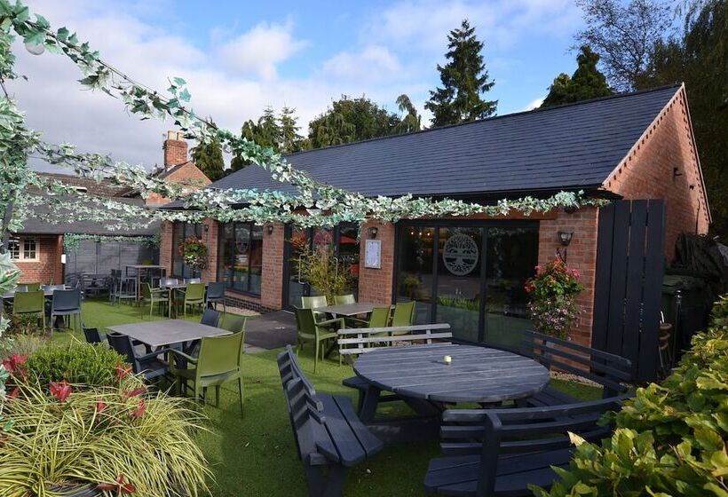 호텔 The Royal Oak