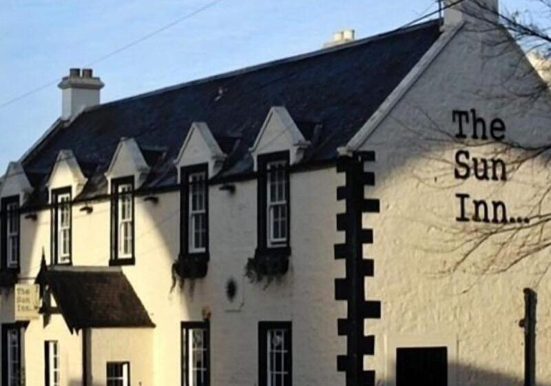 酒店 The Sun Inn