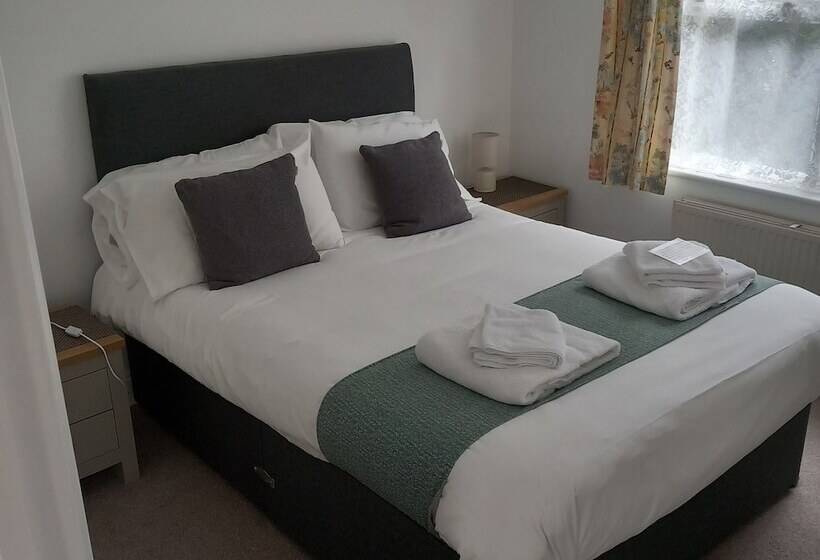 فندق The Trooper Inn