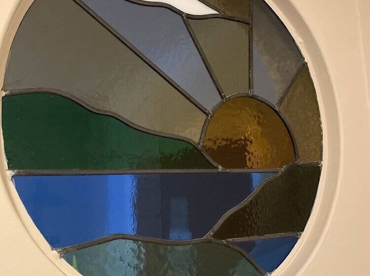 فندق The Trooper Inn