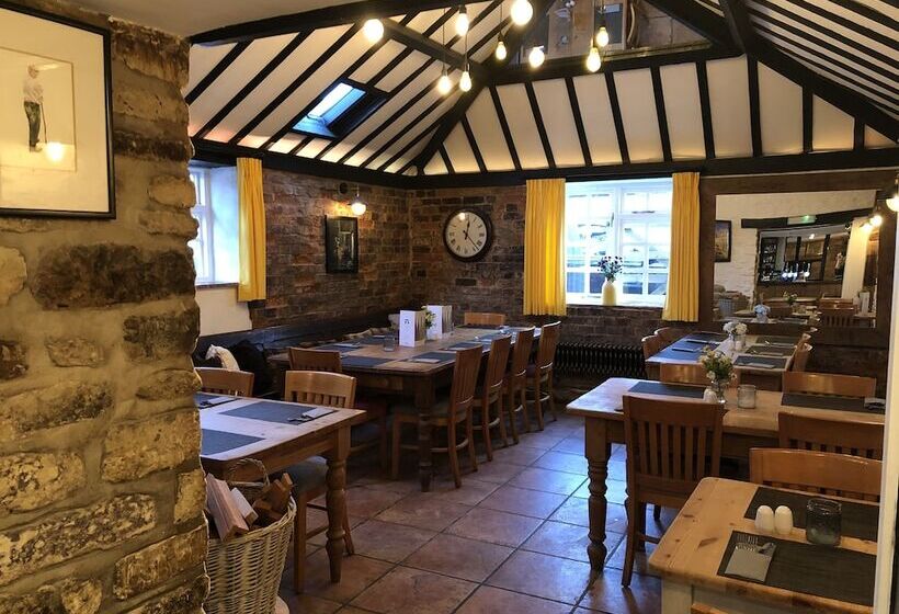 호텔 The White Hart