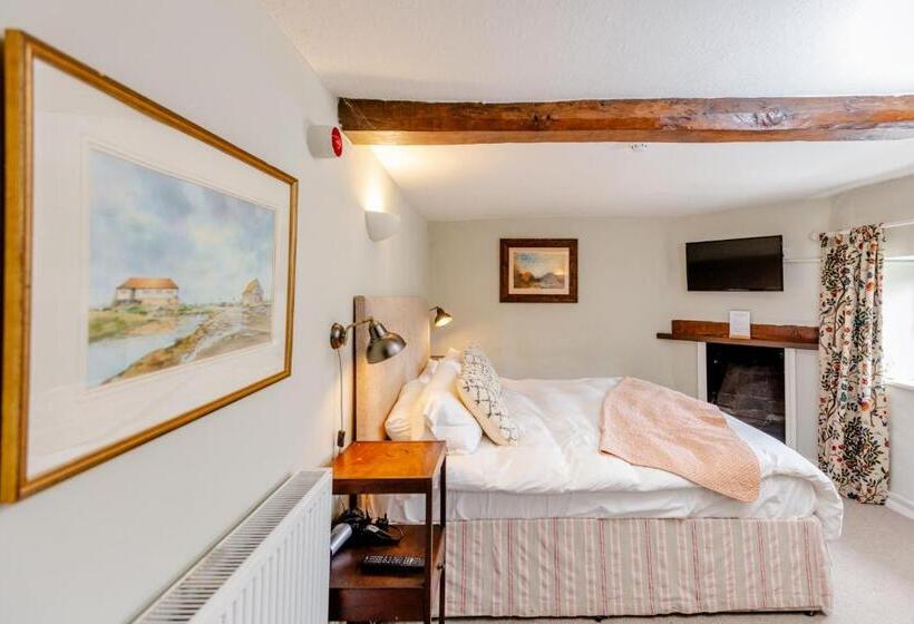 Отель The White Horse Inn