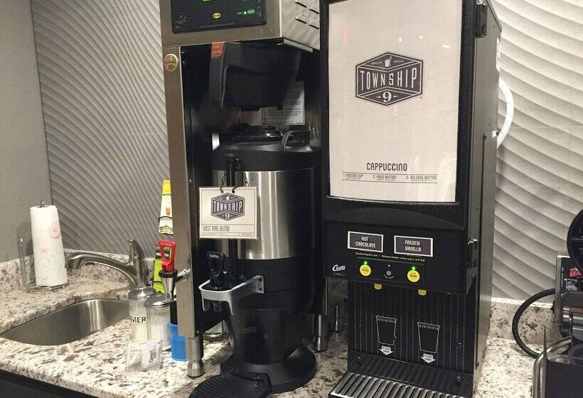 酒店 Victorian Inn