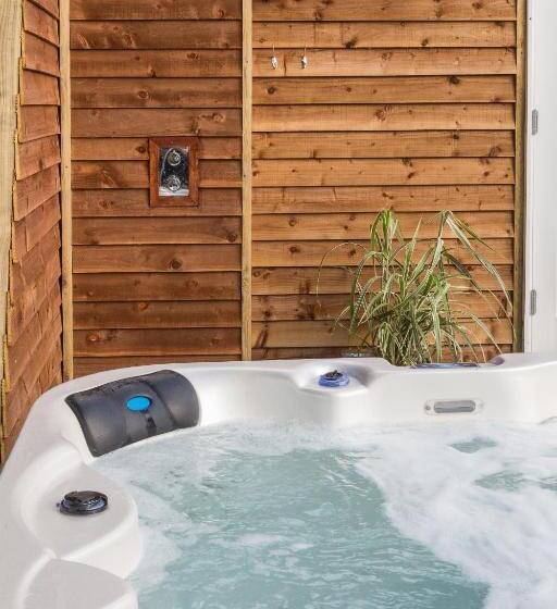 호텔 Who D A Thought It