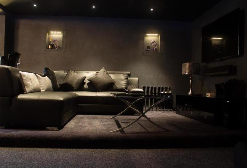 호텔 Who D A Thought It