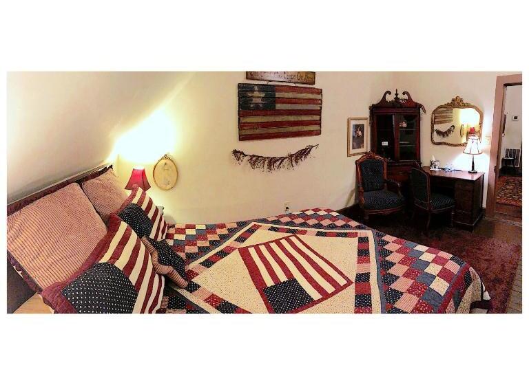 Main Street Bed & Breakfast Established In 1810