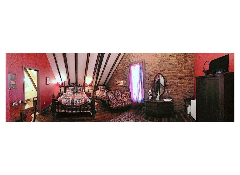 Main Street Bed & Breakfast Established In 1810