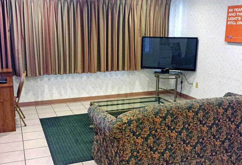 Мотель Travelodge By Wyndham Chadron