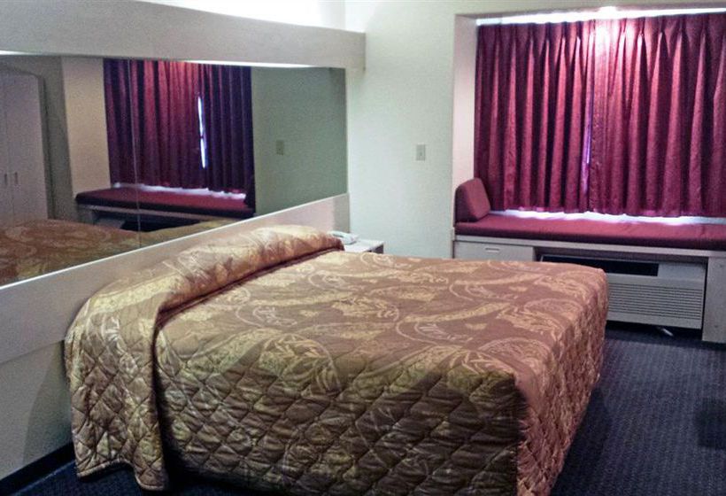 Мотель Travelodge By Wyndham Chadron