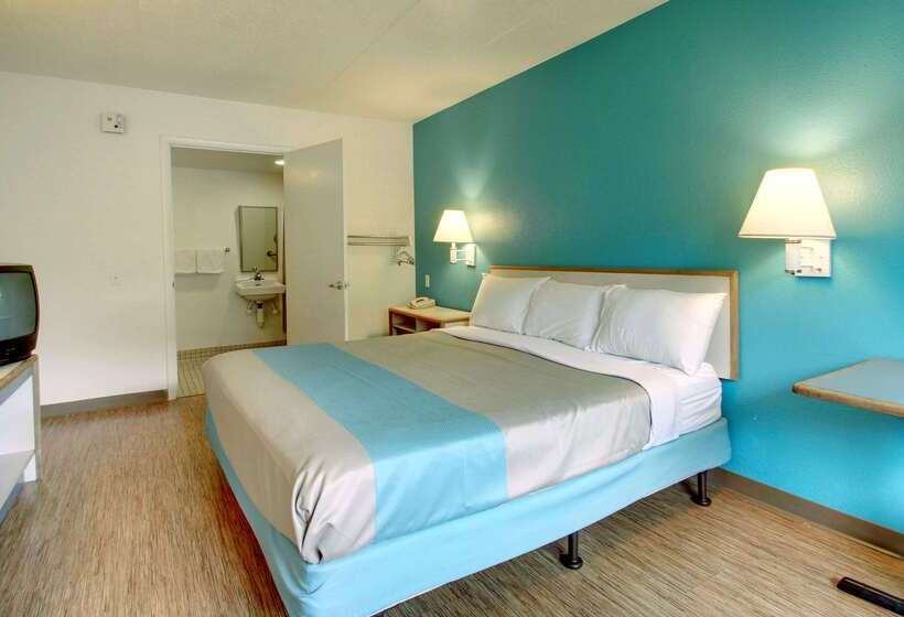 Motel 6 Cedar Rapids, Ia