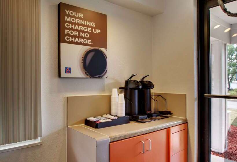 Motel 6 Cedar Rapids, Ia