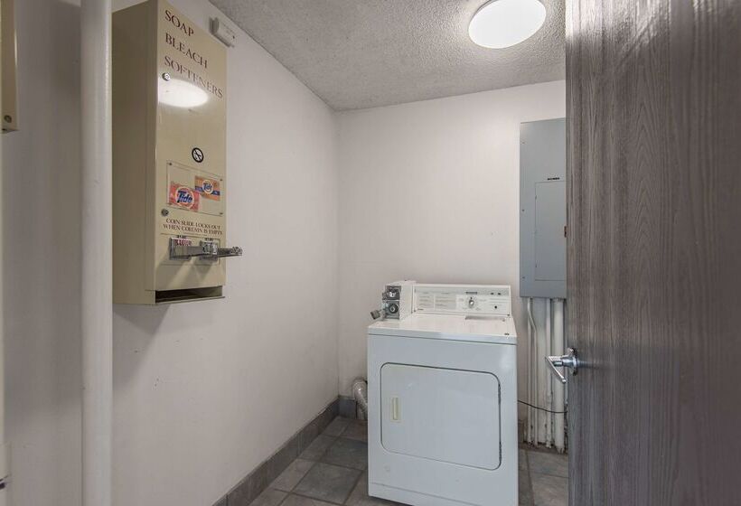 Motel 6 Lawrence, Ks