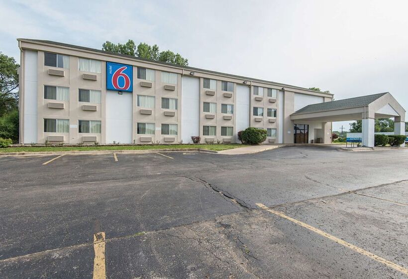 Motel 6 Lawrence, Ks