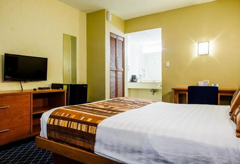 מוטל American Inn Hotel & Suites Delicias